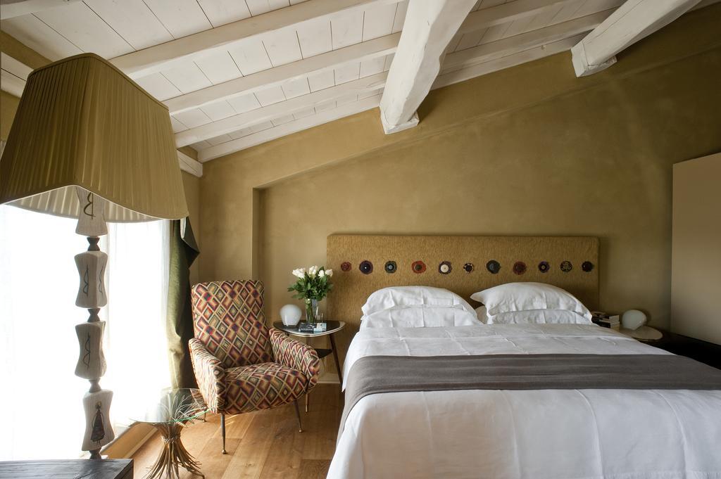 Locanda Al Colle Hotel Camaiore Exterior photo