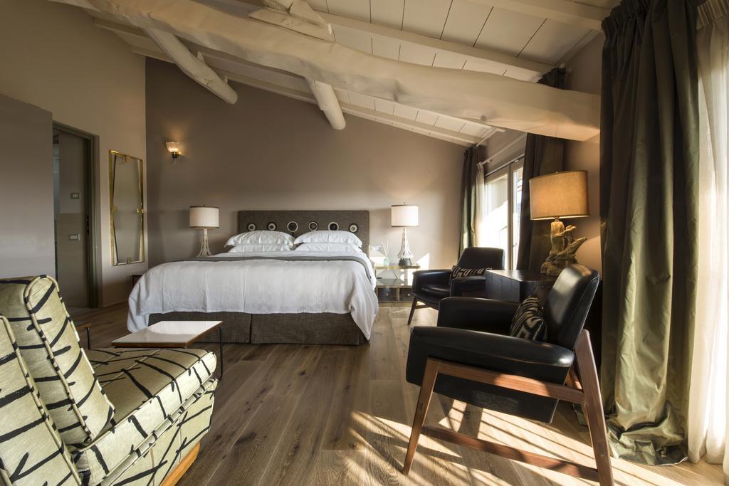 Locanda Al Colle Hotel Camaiore Exterior photo